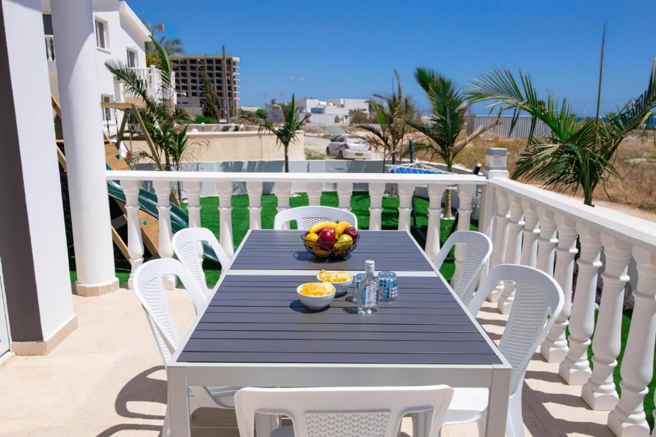 Villa Suncity Boutique Beachfront Ayia Napa Exterior photo