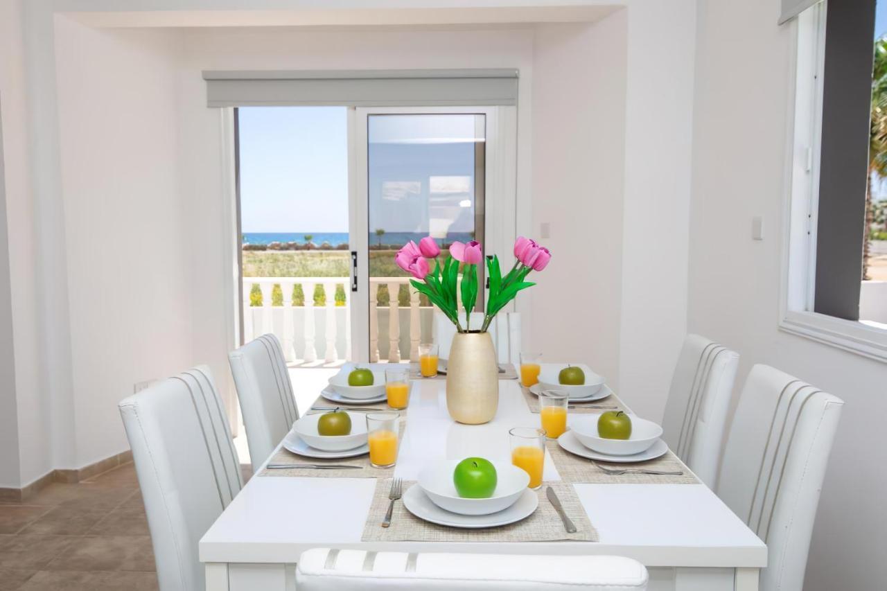Villa Suncity Boutique Beachfront Ayia Napa Exterior photo