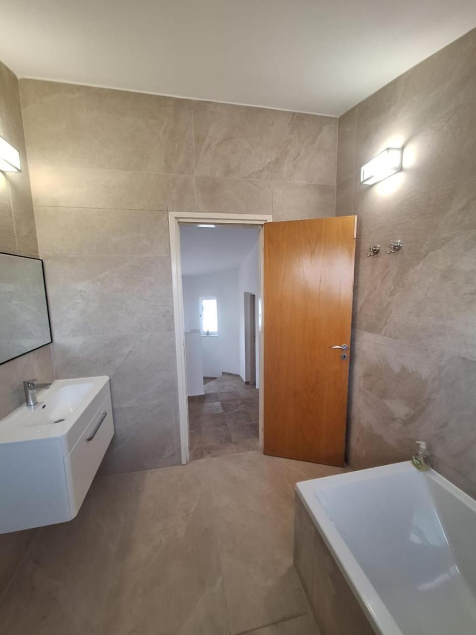 Villa Suncity Boutique Beachfront Ayia Napa Exterior photo